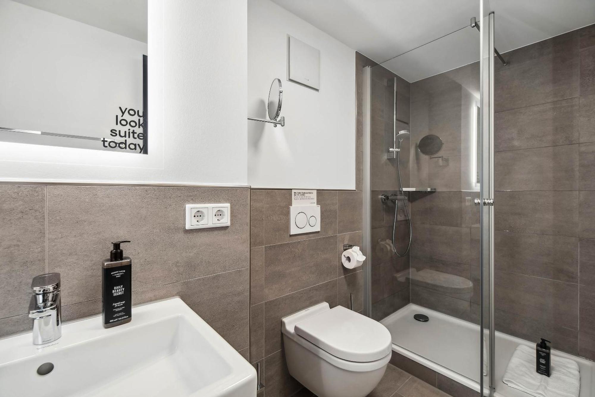 Limehome Kassel Wilhelmsstrasse מראה חיצוני תמונה